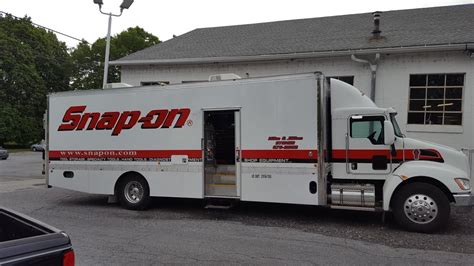Snap on tool truck - 